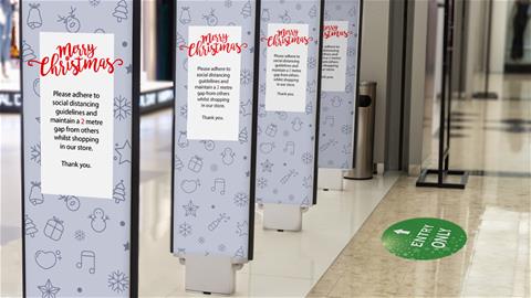 standees