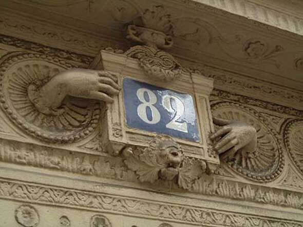 Sign 82