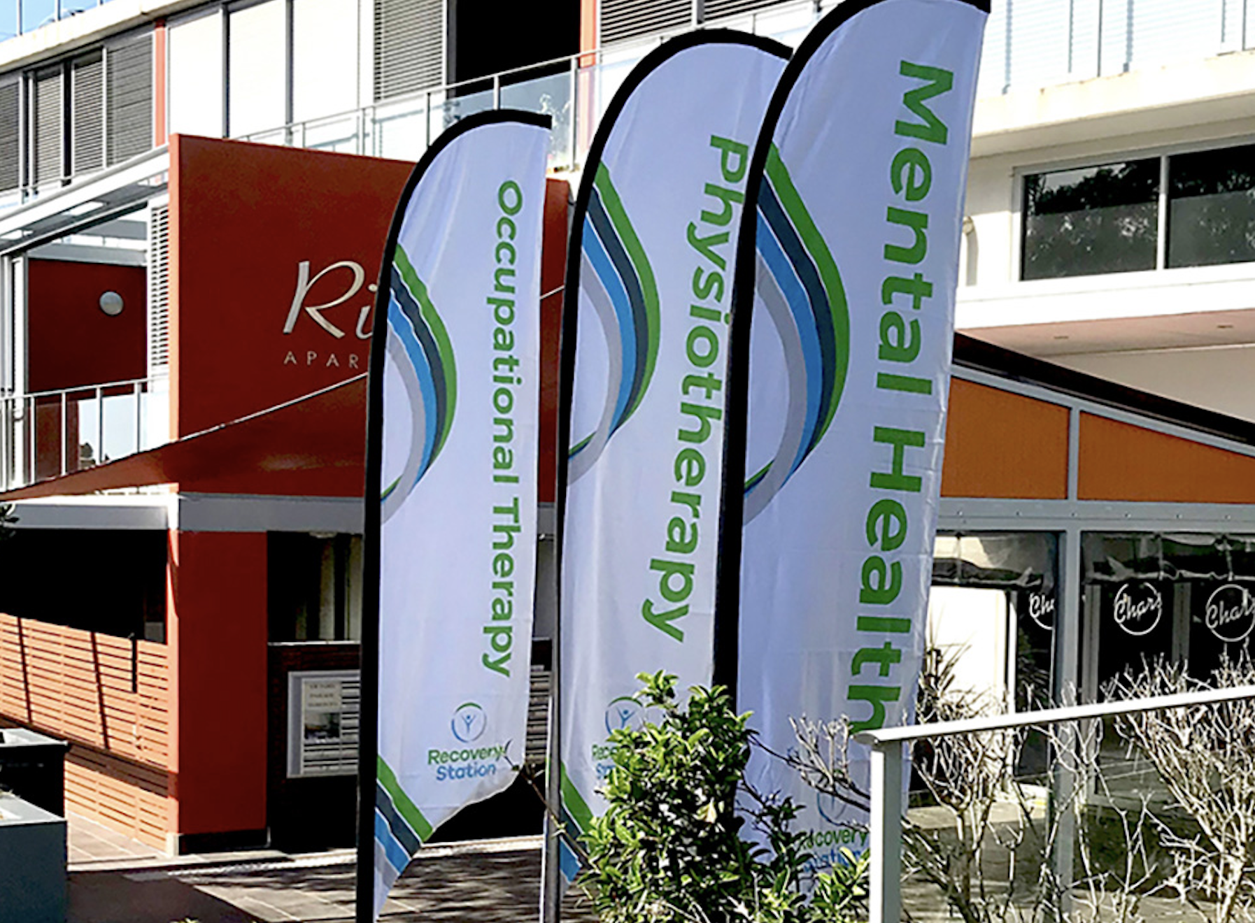 teardrop banner