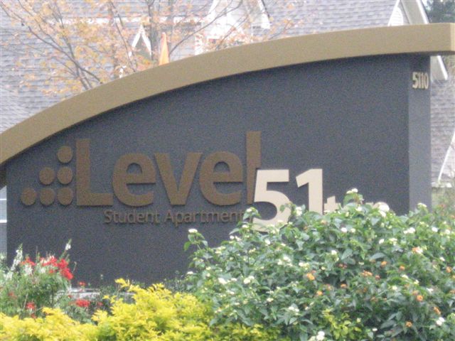 fastsigns_apartment_signage